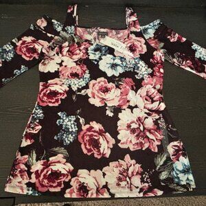 NWT Bold Elements Novella Floral Cold Shoulder 3/4 Sleeve  - Size Medium
